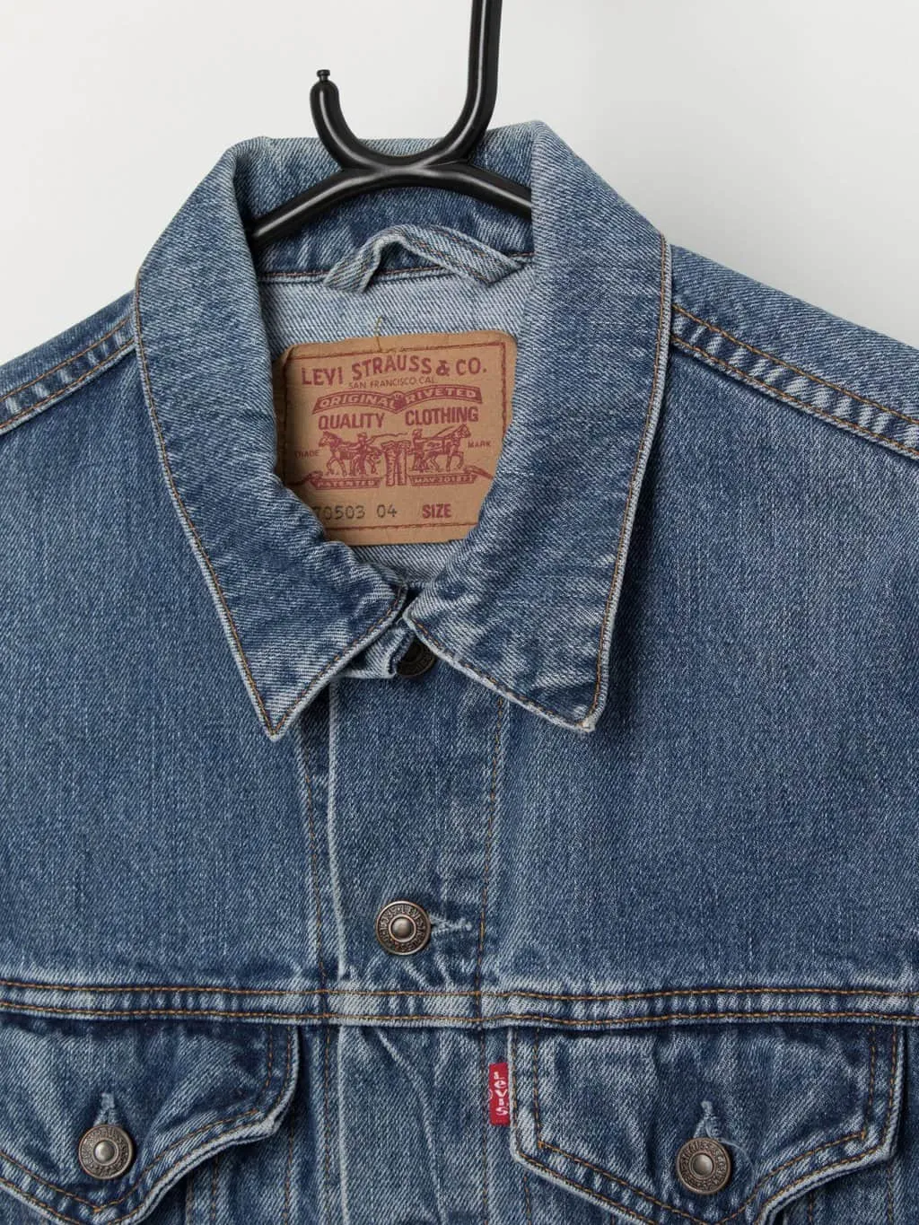 90s vintage Levis denim trucker jacket – Small