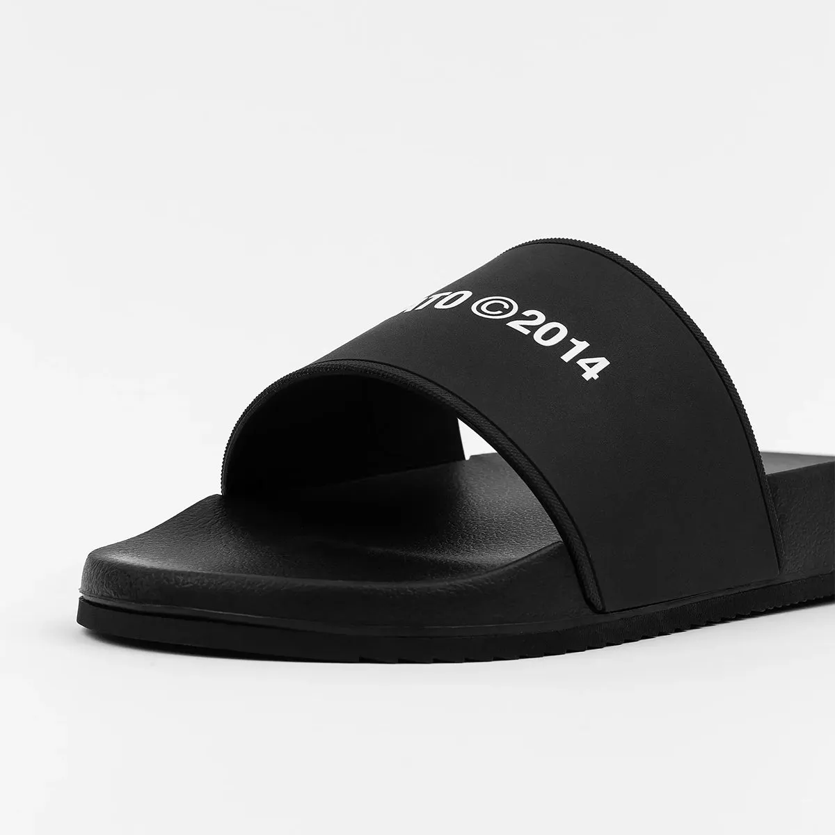 Axel Arigato - Logo Pool Sliders In Black