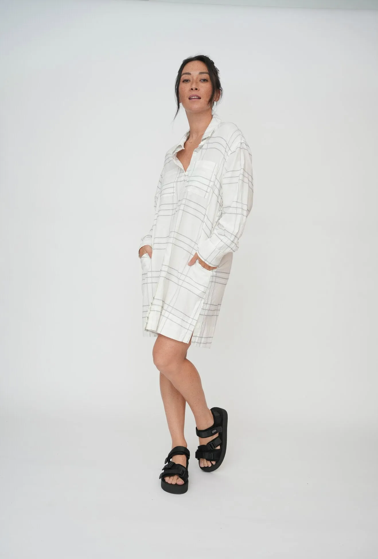 Hint of Spring shirt dress Classic Grid is