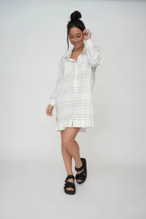 Hint of Spring shirt dress Classic Grid is