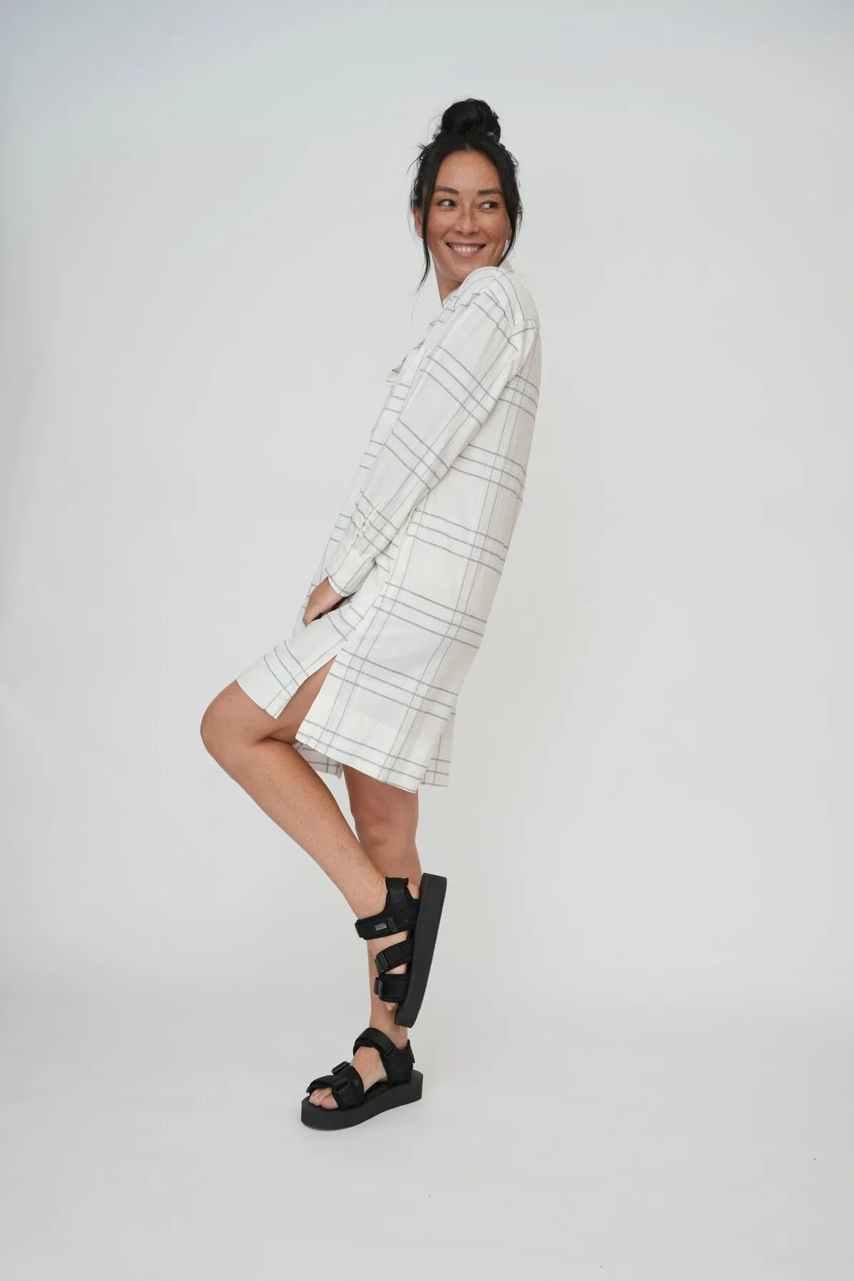 Hint of Spring shirt dress Classic Grid is