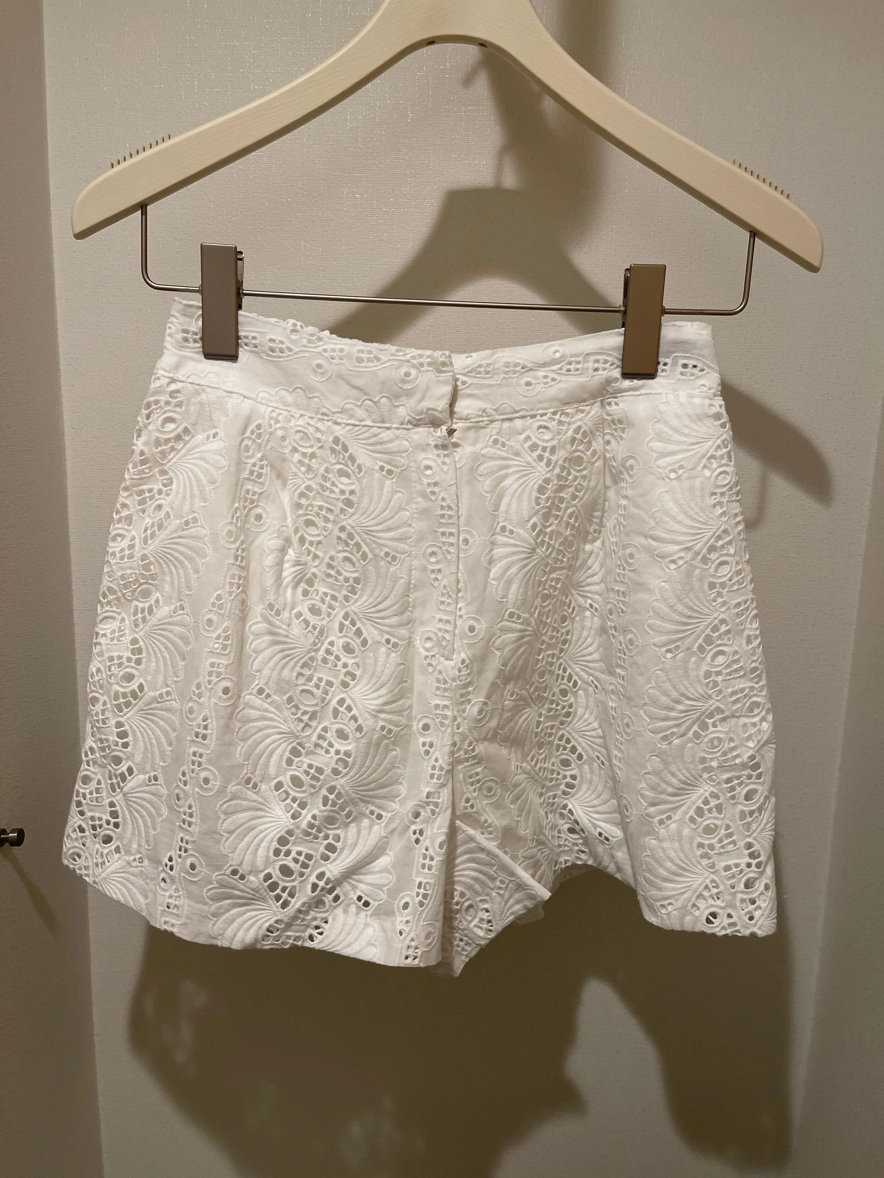 lace shorts