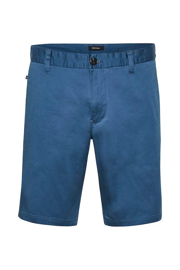 Matinique MApristu Chino Shorts in Dust Blue