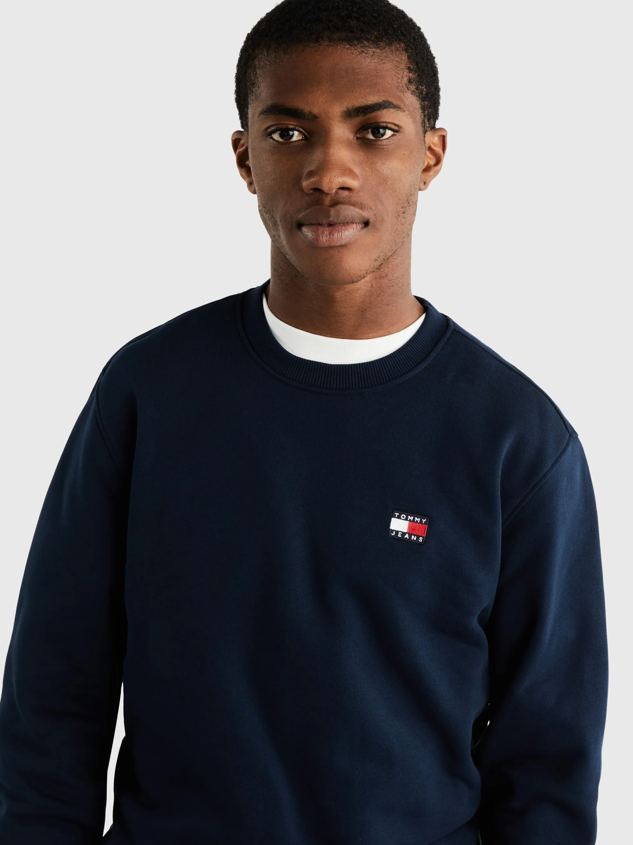 Regular Badge Sweatshirt | Sweatshirts & Hoodies | Tommy Jeans