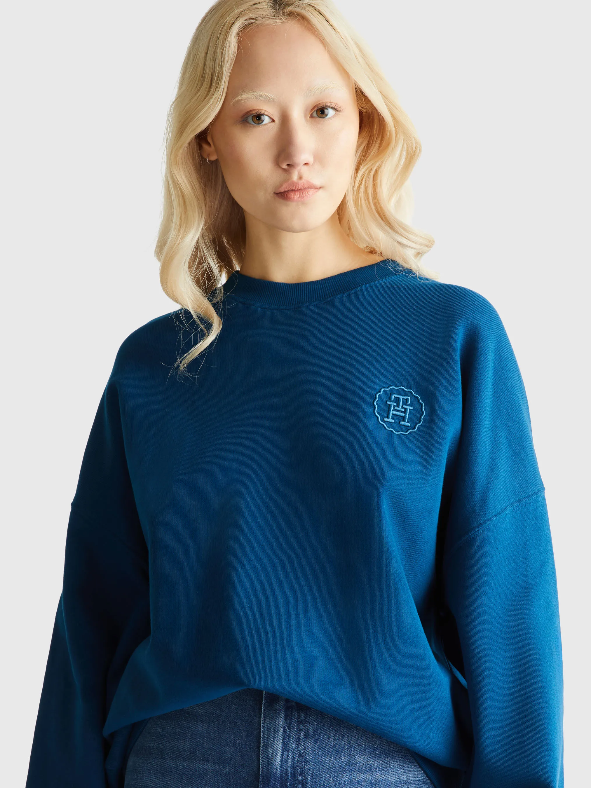 Relaxed Embroidery Sweatshirt | Sweatshirts & Hoodies | Tommy Hilfiger