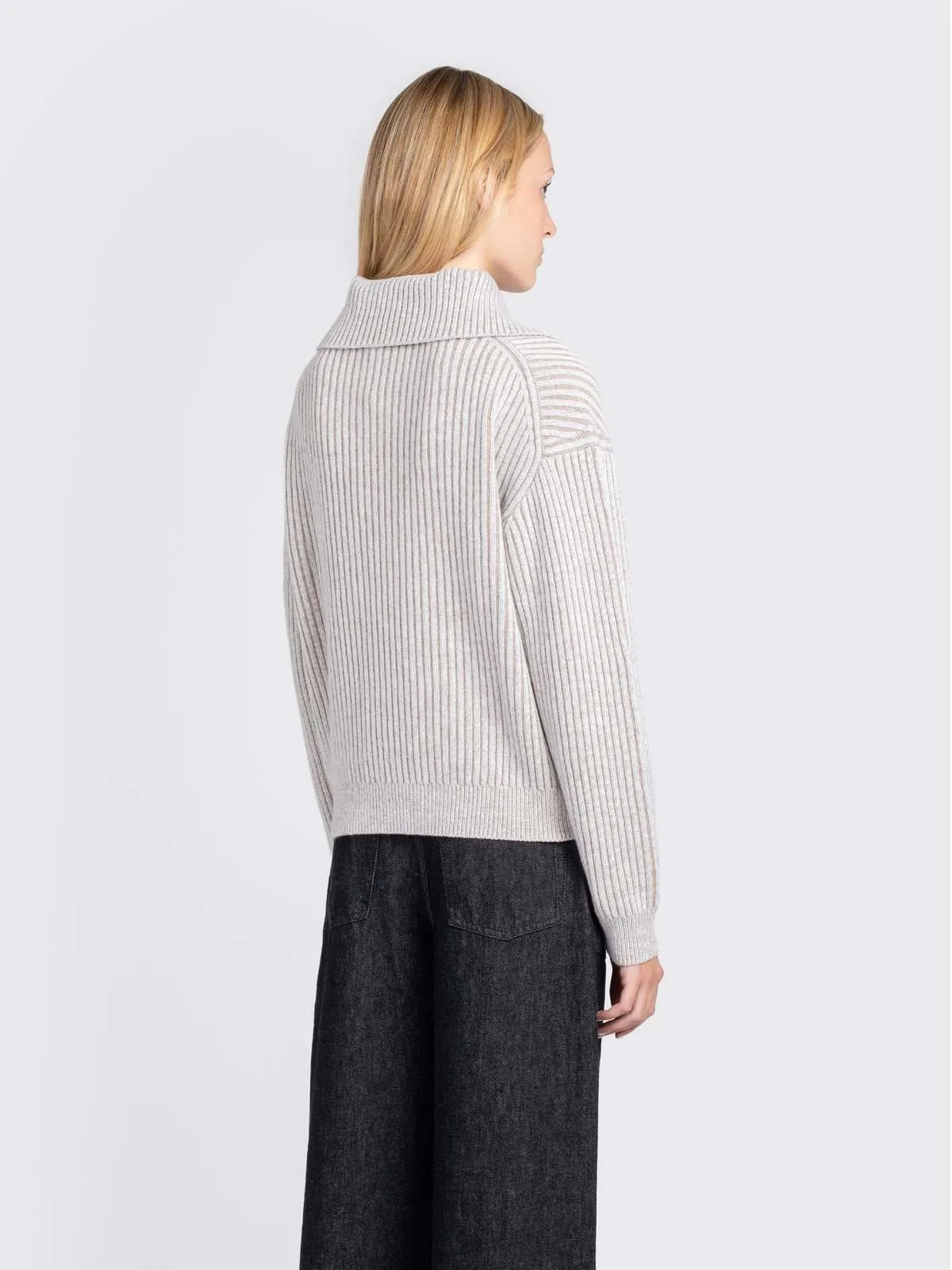 Ribbed Collar Sweater - Beige/White