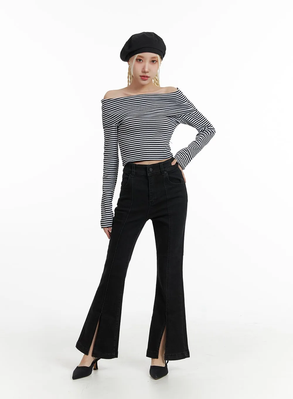 Solid Slit Flare Jeans IF408