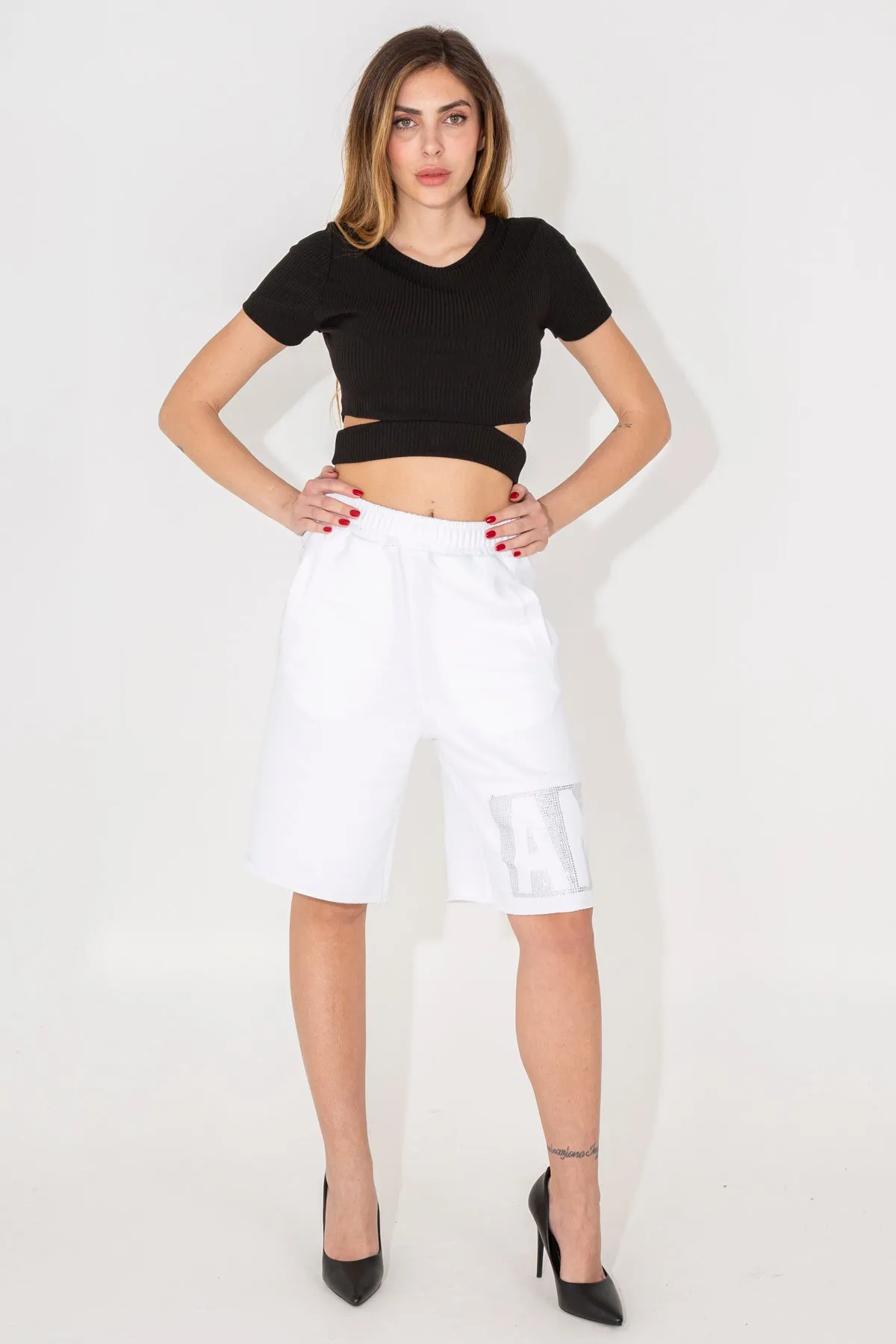 T-shirt crop in maglina a costine