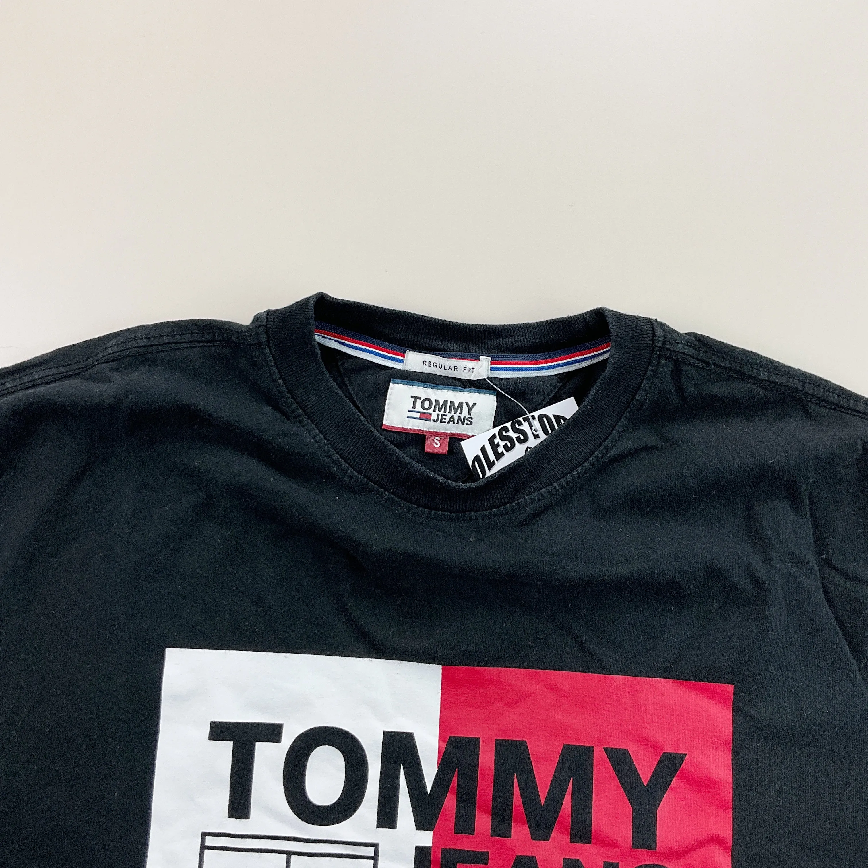 Tommy Hilfiger Jeans T-Shirt - Small