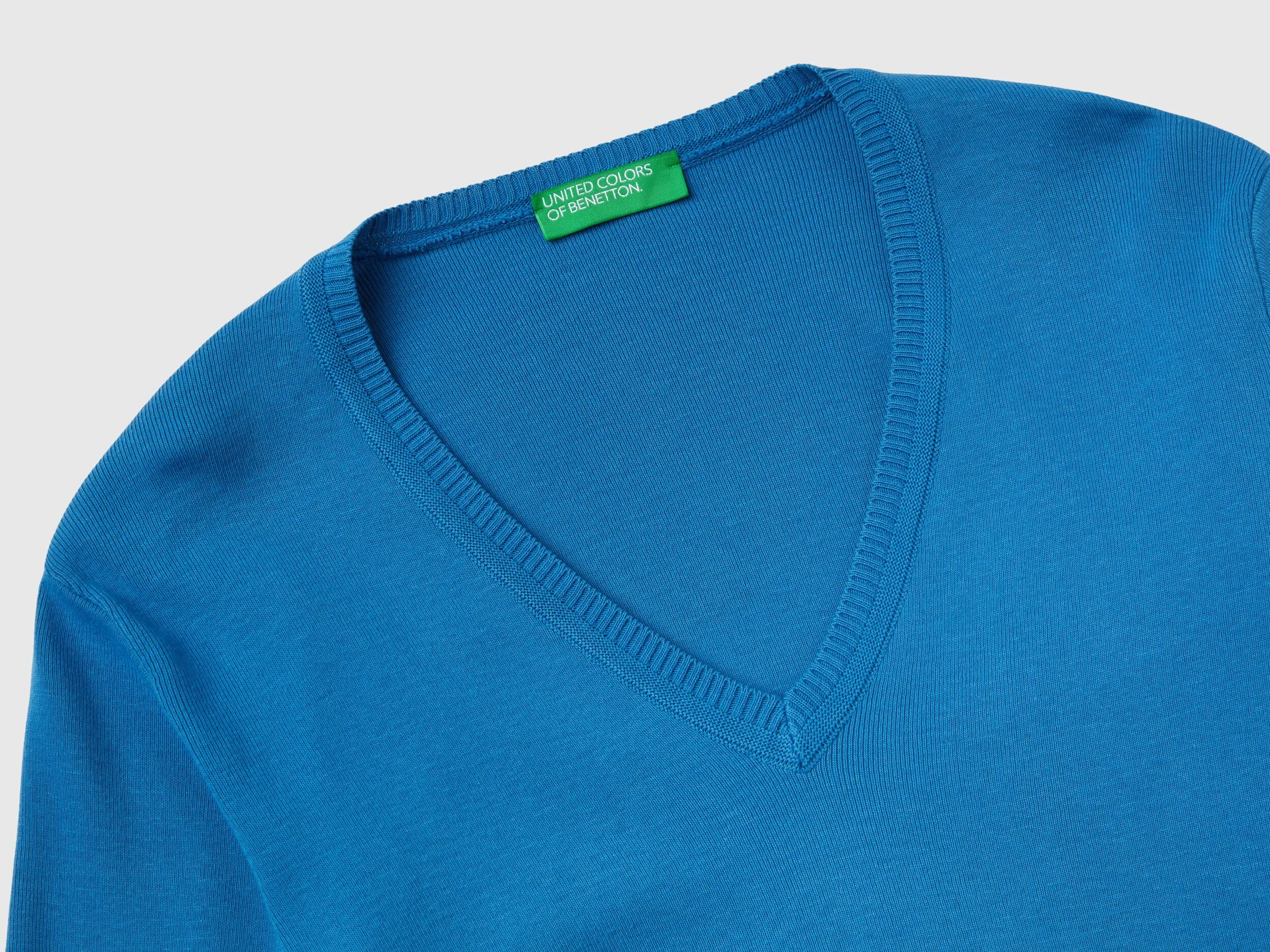 V-neck sweater in pure cotton - Blue | Benetton