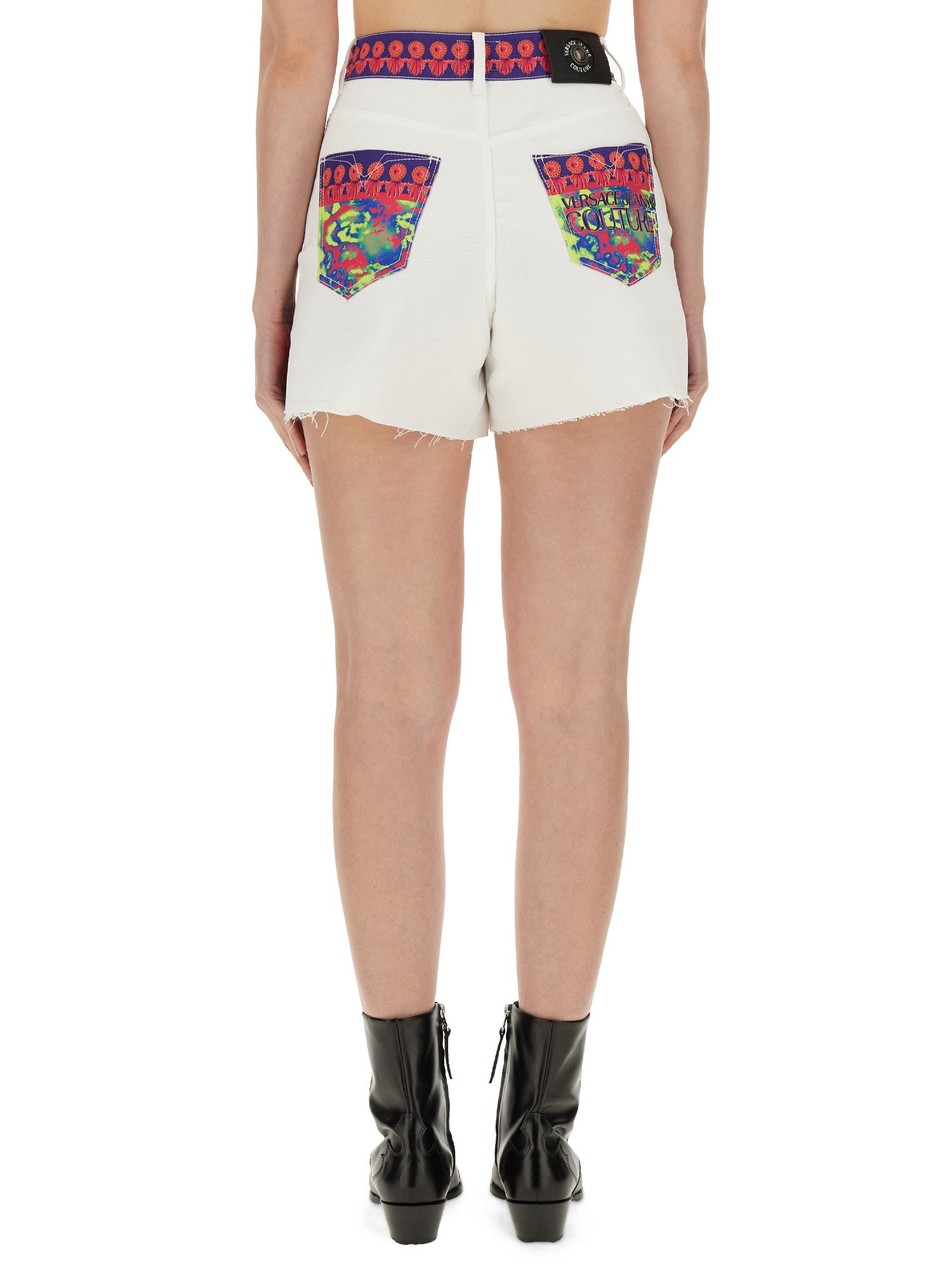 VERSACE JEANS COUTURE    LOGO PRINT SHORTS