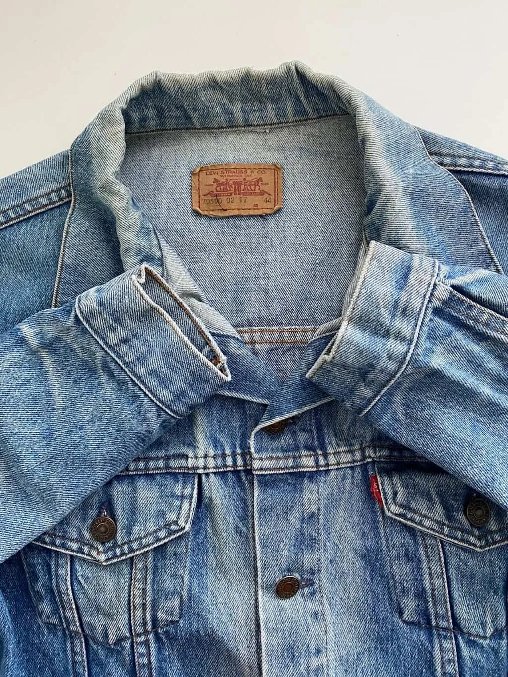 Vintage Levis denim jacket 70500 02 17 – Medium